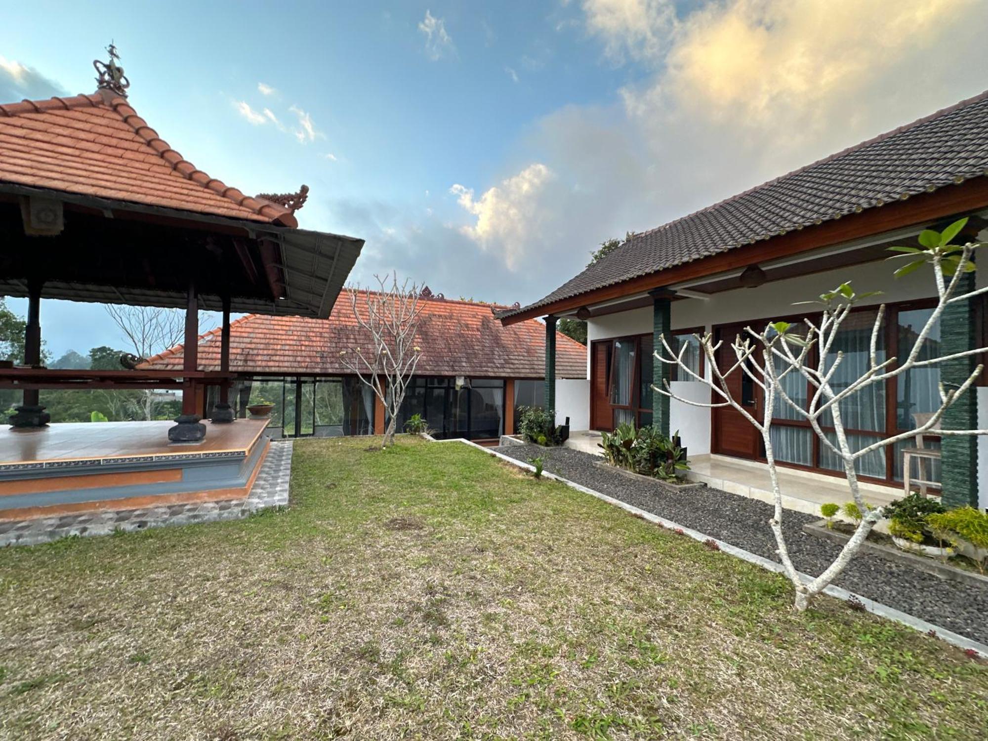 Appartement Bali Basuki Retreat Center à Besakih Extérieur photo